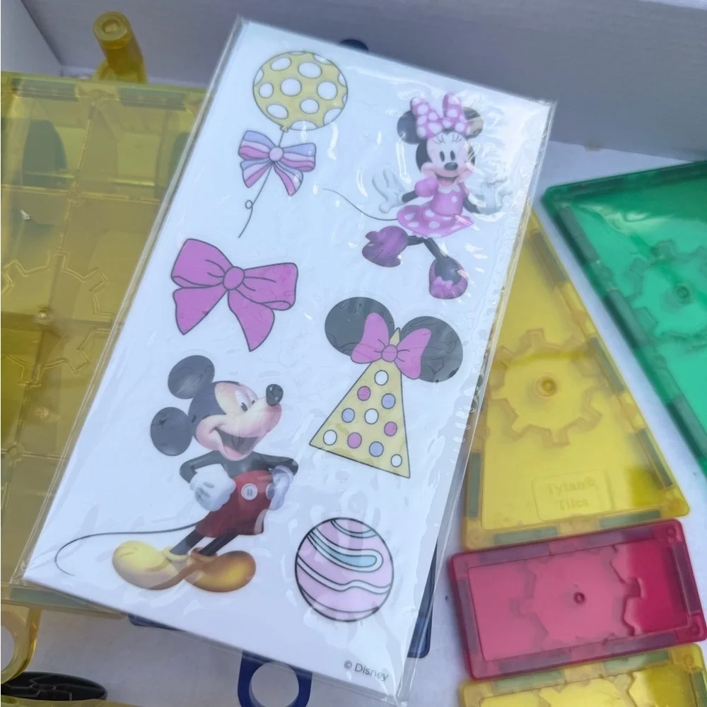Disney Jr. Mickey & Minnie Mouse STEAM Tytan Magnetic Tile Train Set Magnatiles